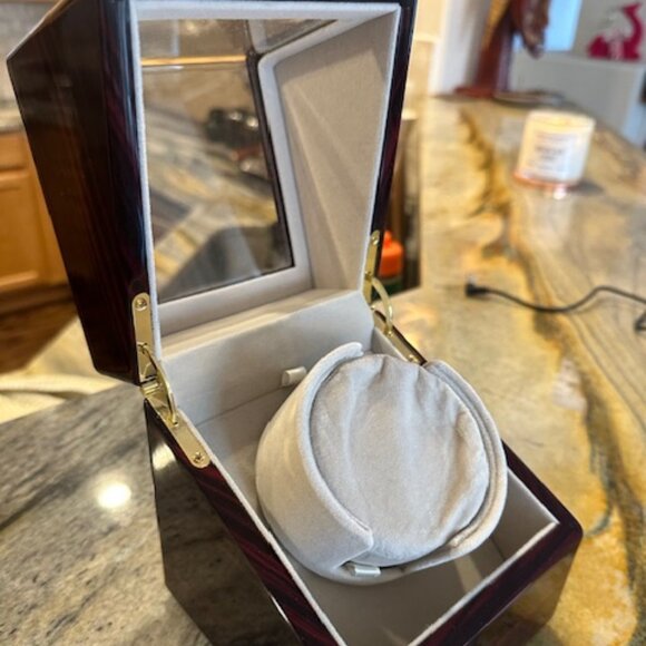 Chiyoda Single Watch Winder - Picture 3 of 4